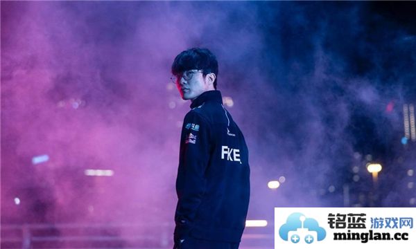 英雄联盟传奇选手Faker：天才中单的辉煌历程与成就